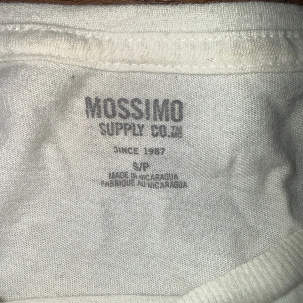 Mossimo Supply Co. Cream T-Shirt - Picture 2 of 3